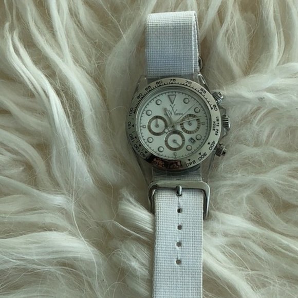 TOY WATCH - Picture 1 of 6